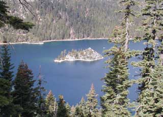 Emerald Bay islalnd